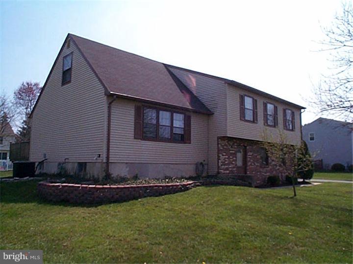 16 Tyndale Road Hamilton, NJ 08690 - Photo 3 of 5