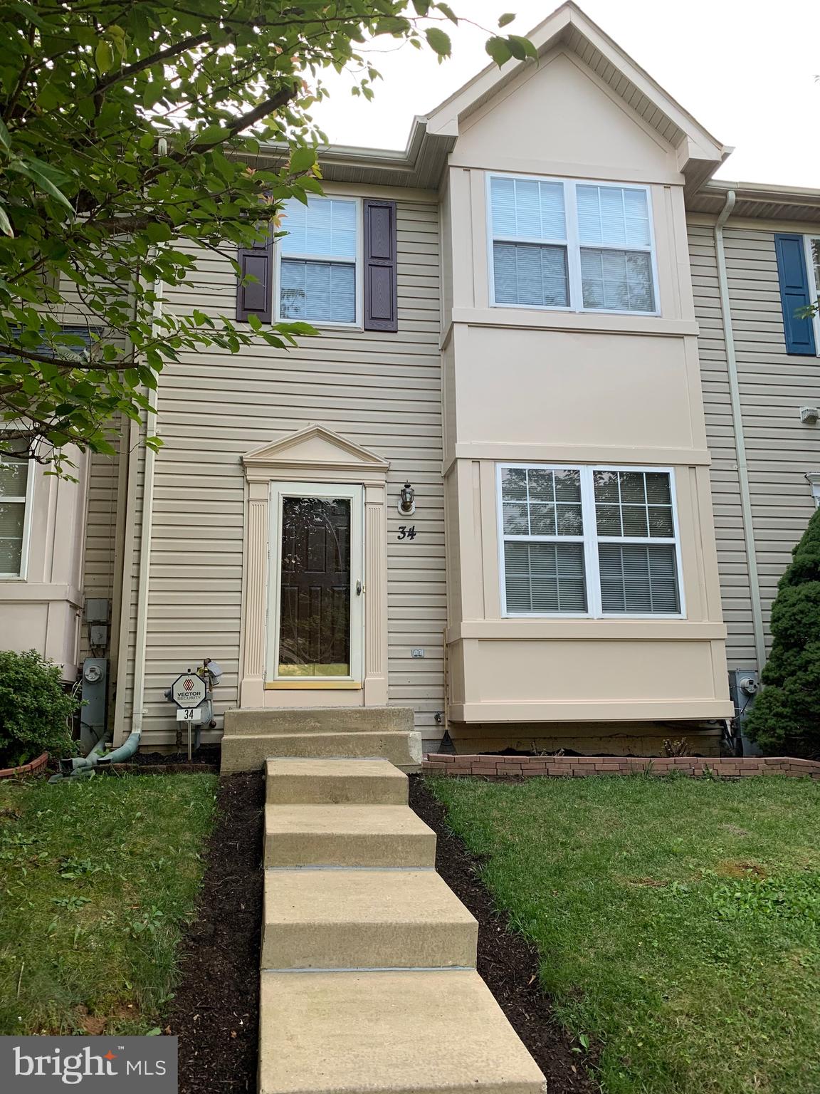 34 Gunfalls Garth Nottingham, MD 21236 - Photo 2 of 61