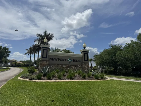 $2,600 | 1804 James Port Drive, Port St. Lucie, FL 34953