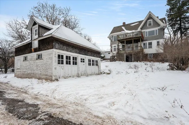 $550,000 | 2510 East Superior Street, Duluth, MN 55812