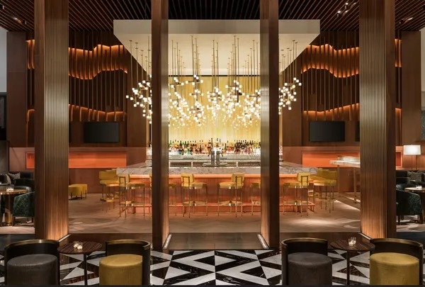 $1,100,000 | 180 East Pearson Street, Unit 3702, Chicago, IL 60611