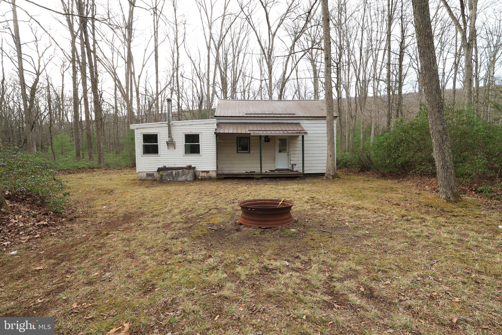 2469 Laurel Run Road Petersburg, PA 16669 - Photo 9 of 48 Gallery Image 9