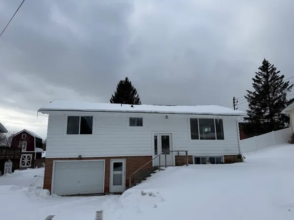 $289,000 | 909 Farm To Market Road, Endicott, NY 13760