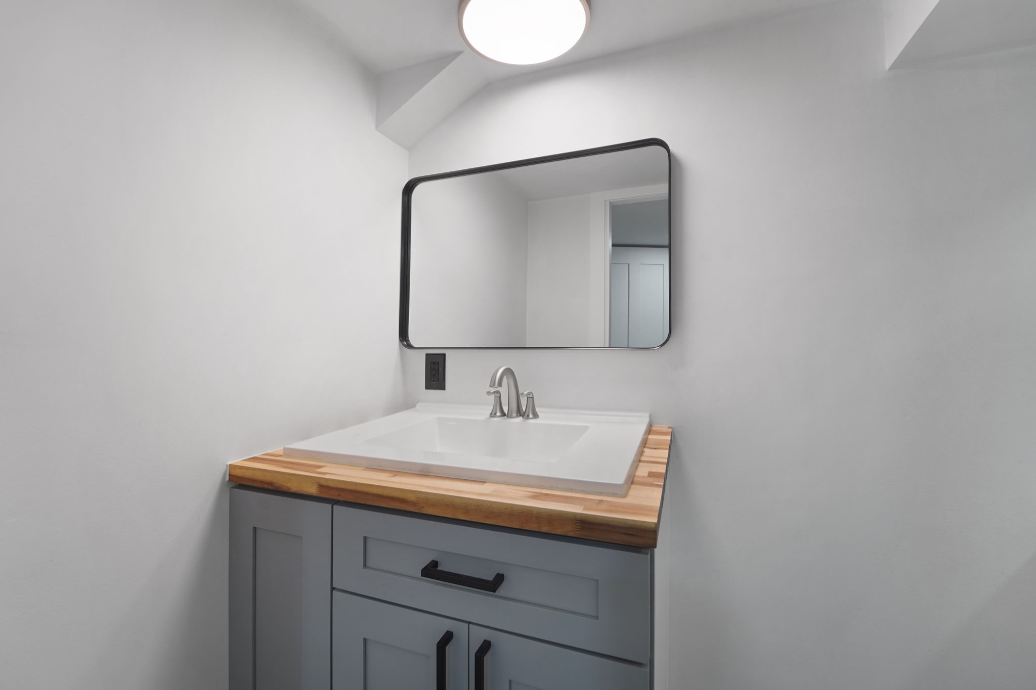 909 Farm To Market Road Endicott, NY 13760 - Photo 11 of 39