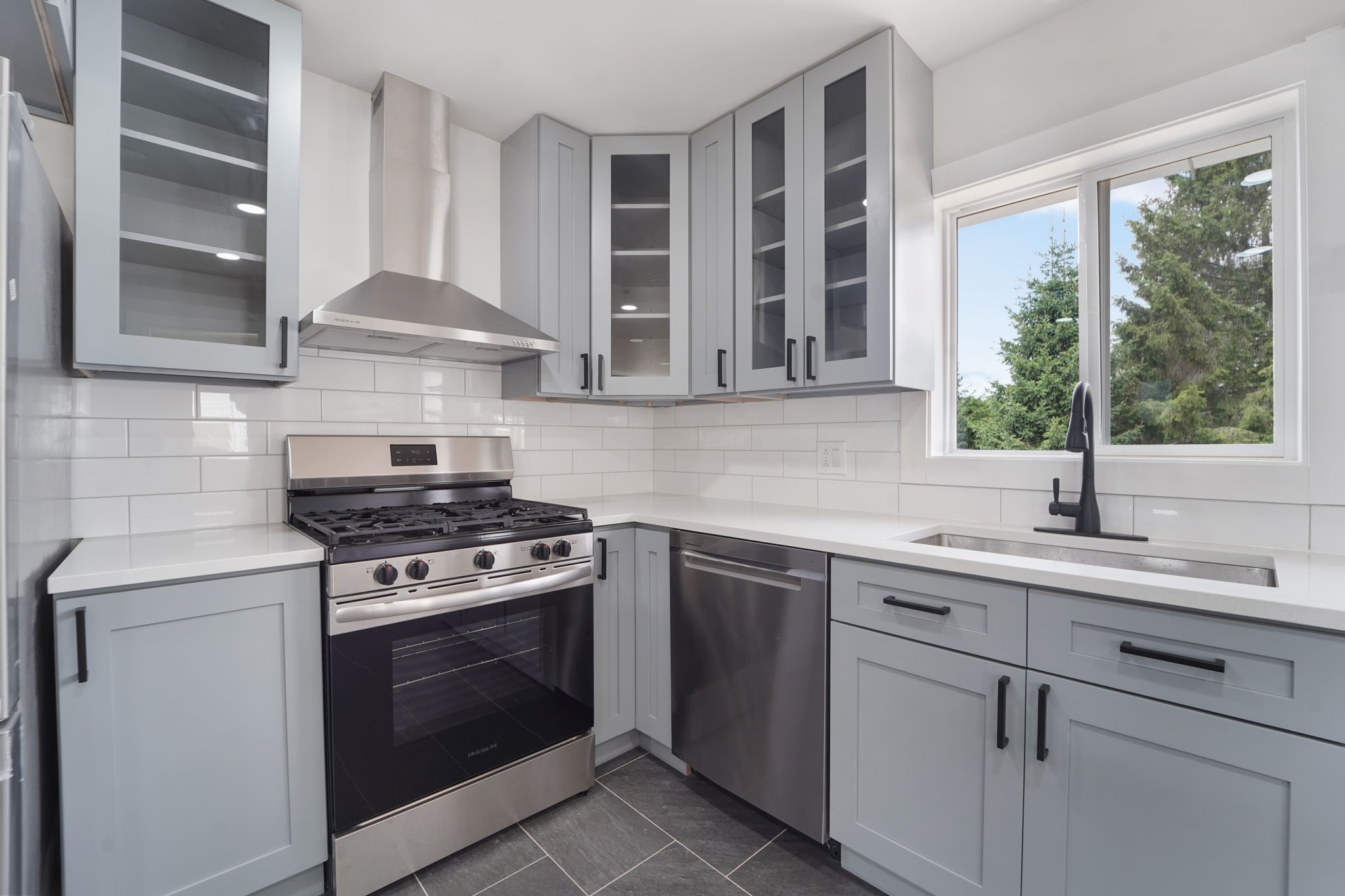 909 Farm To Market Road Endicott, NY 13760 - Photo 6 of 39