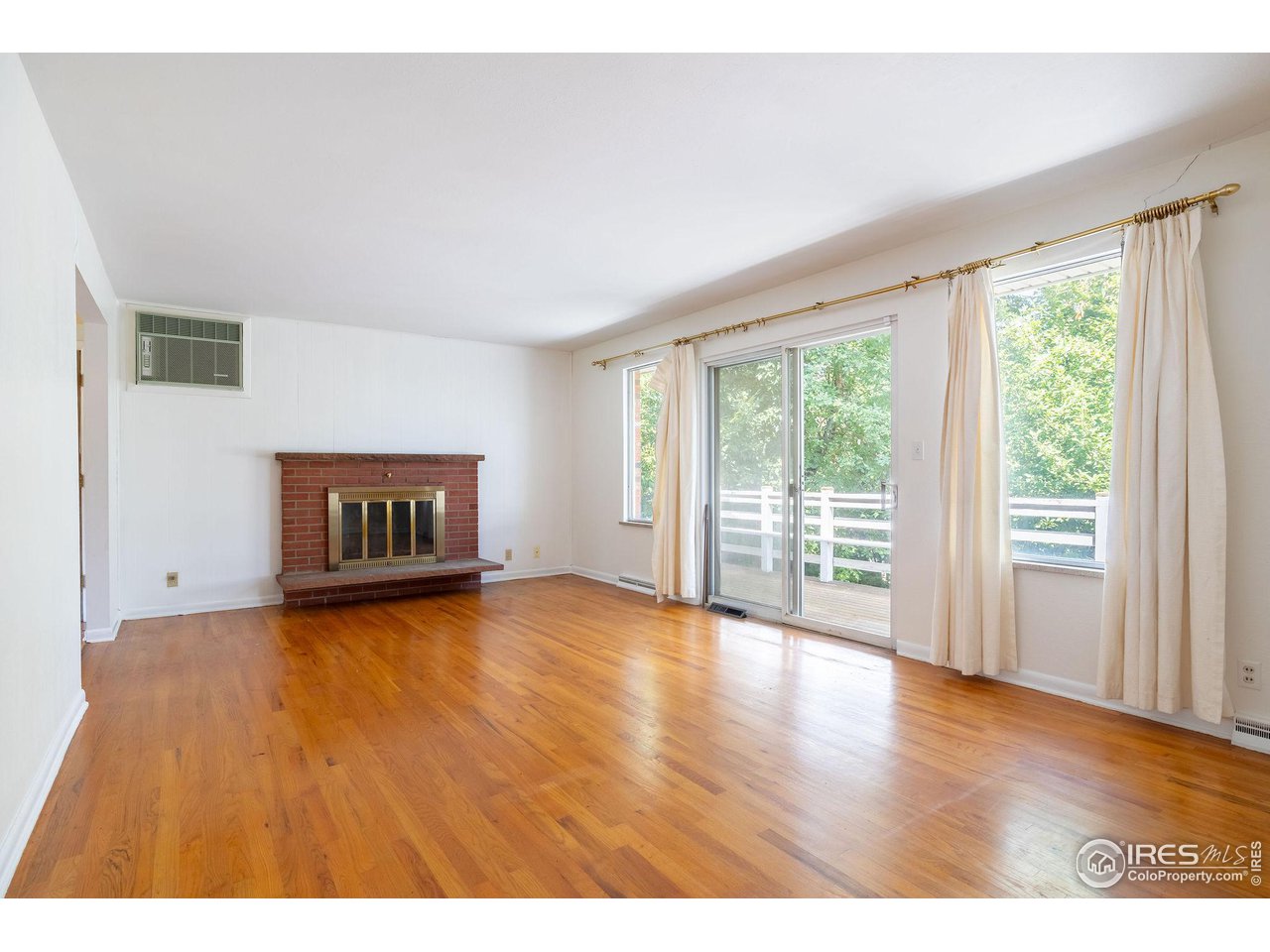 2475 Kenwood Drive Boulder, CO 80305 - Photo 5 of 24