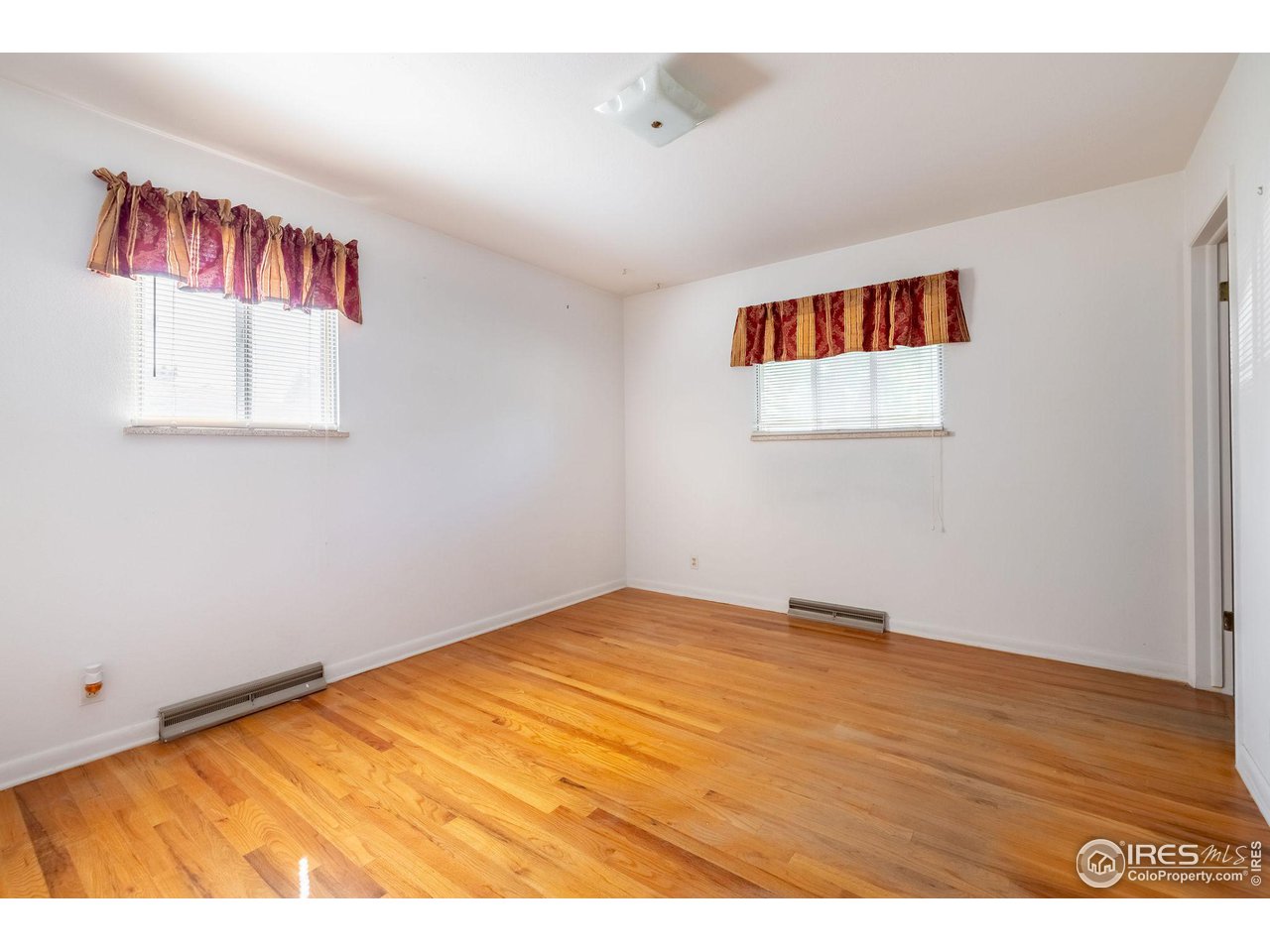 2475 Kenwood Drive Boulder, CO 80305 - Photo 7 of 24