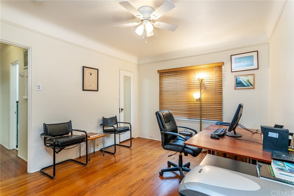 144 North Loreta Walk Long Beach, CA 90803 - Photo 14 of 19