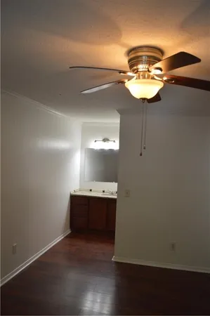 $1,950 | 527 Warm Springs Circle, Roswell, GA 30075