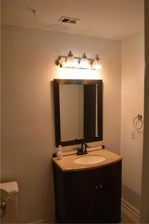 $1,950 | 527 Warm Springs Circle, Roswell, GA 30075