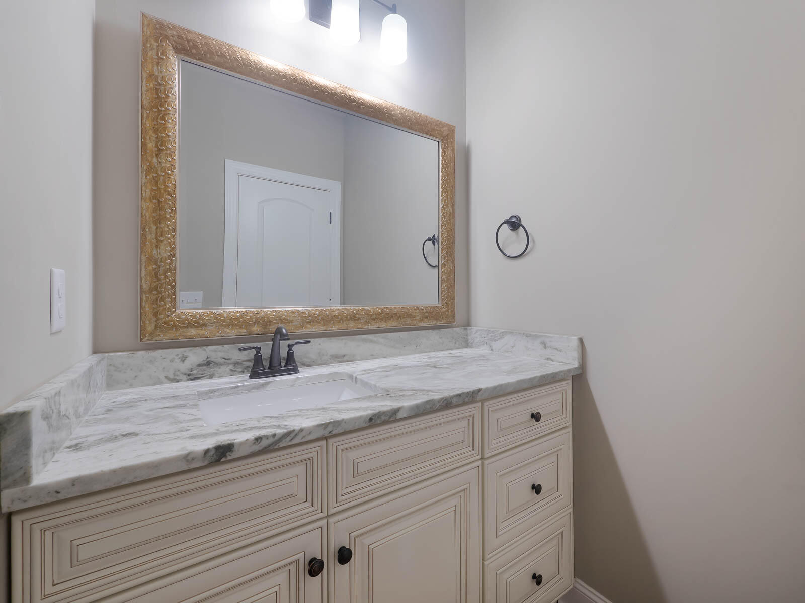 4047 Brock Road, Unit 41 Chattanooga, TN 37421 - Photo 6 of 41 4047_BrockPointe-21