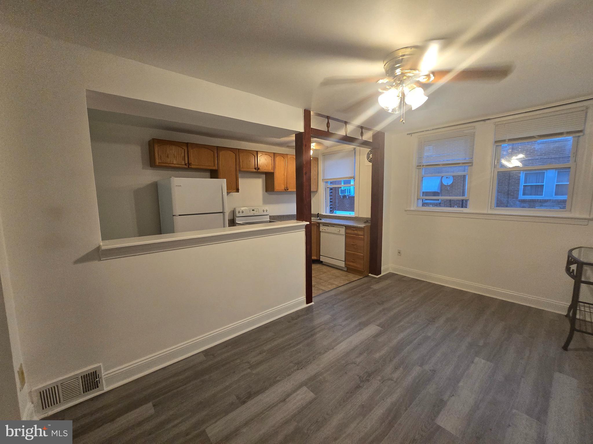 4529 Loring Street Philadelphia, PA 19136 - Photo 8 of 29