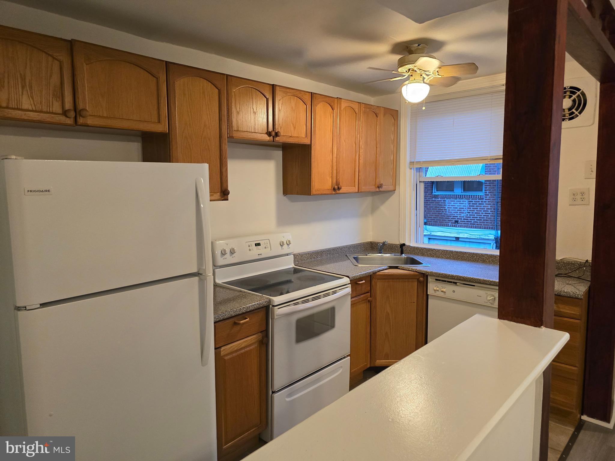 4529 Loring Street Philadelphia, PA 19136 - Photo 10 of 29