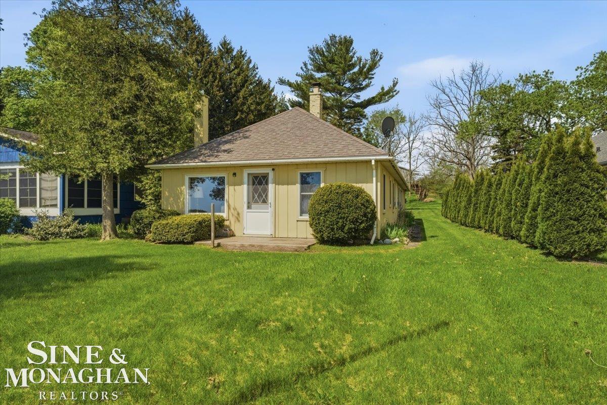 637 South Lakeshore Road Port Sanilac, MI 48469 - Photo 26 of 49