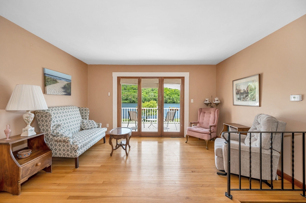 93 Whitehall Road Amesbury, MA 01913 - Photo 20 of 39 Gallery Image 20