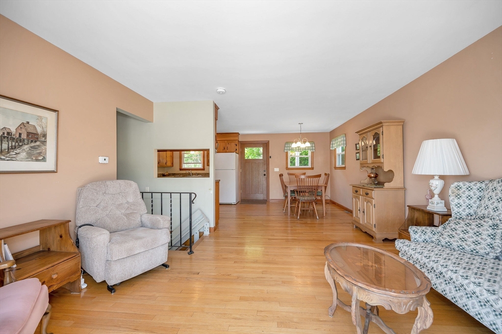 93 Whitehall Road Amesbury, MA 01913 - Photo 23 of 39 Gallery Image 23