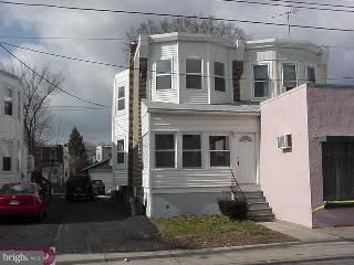 213 Holmes Road Holmes, PA 19043 - Photo 1 of 6