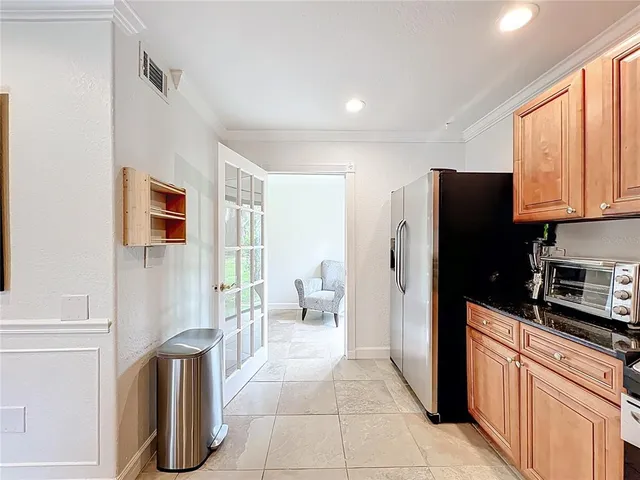 $224,900 | 2220 Bahia Vista Street, Unit G4, Sarasota, FL 34239