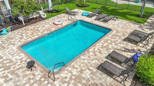 $224,900 | 2220 Bahia Vista Street, Unit G4, Sarasota, FL 34239