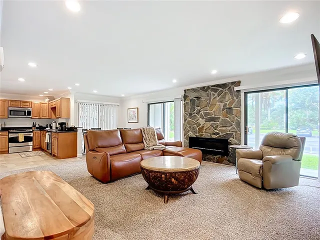 $224,900 | 2220 Bahia Vista Street, Unit G4, Sarasota, FL 34239