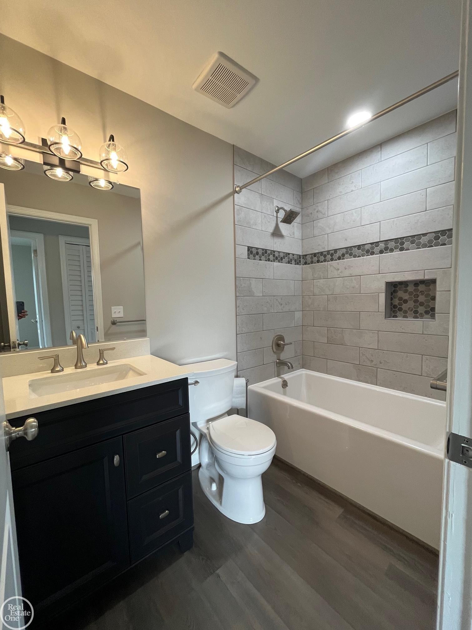 406 Spring Street, Unit A Almont, MI 48003 - Photo 16 of 19