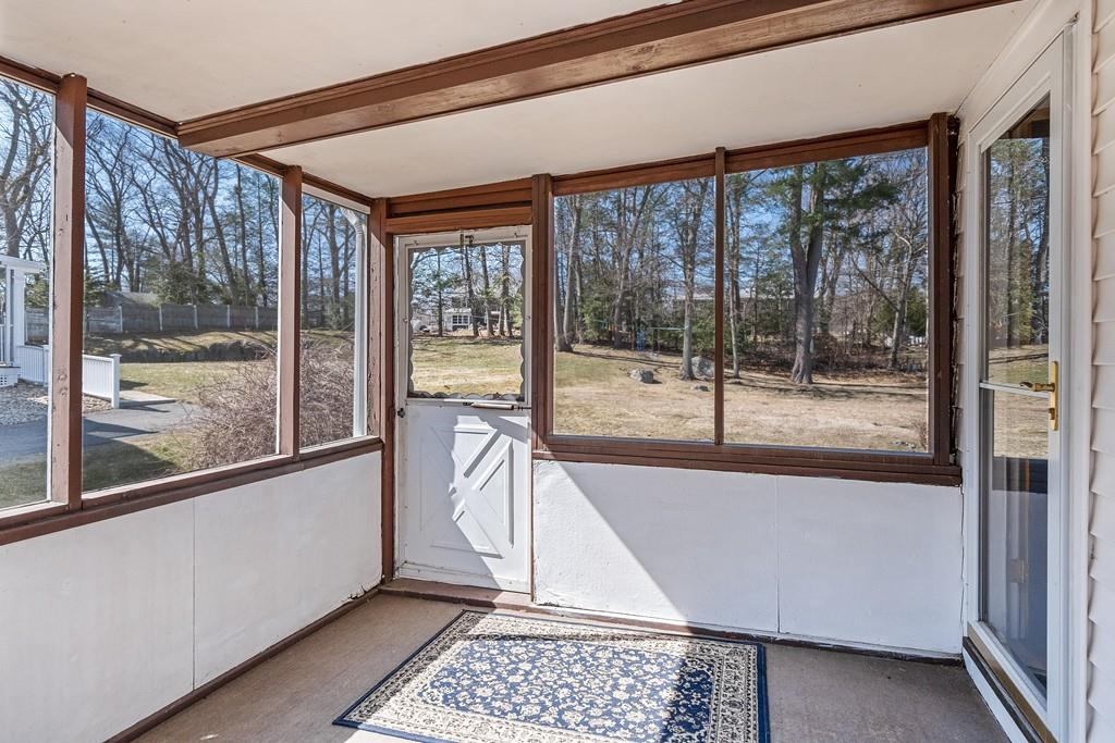 23 Plymouth Road Wakefield, MA 01880 - Photo 11 of 30 Gallery Image 11