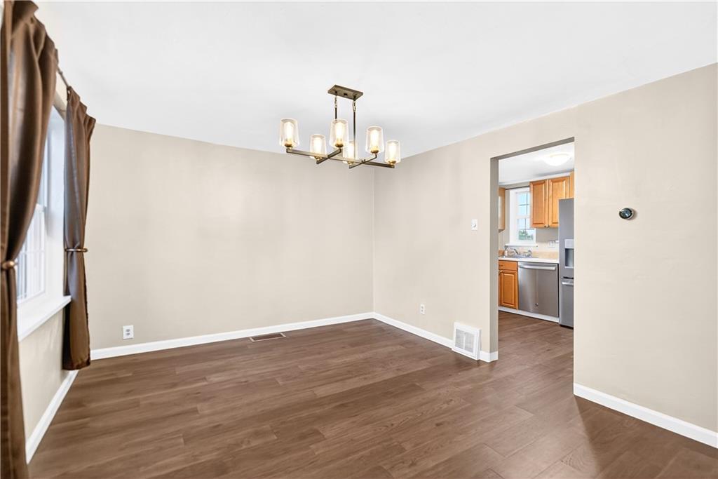 3808 Rural Court West Pittsburgh, PA 15221 - Photo 7 of 27 Gallery Image 7