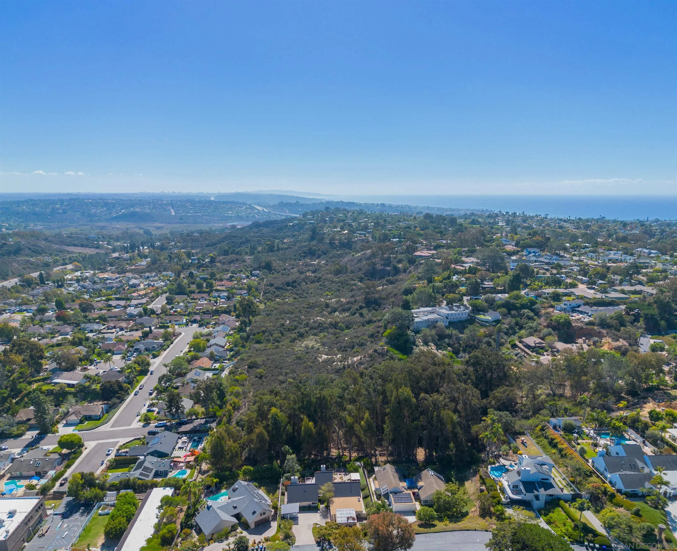 0 Crest Drive Encinitas, CA 92024 - Photo 12 of 19 an aerial view of a city