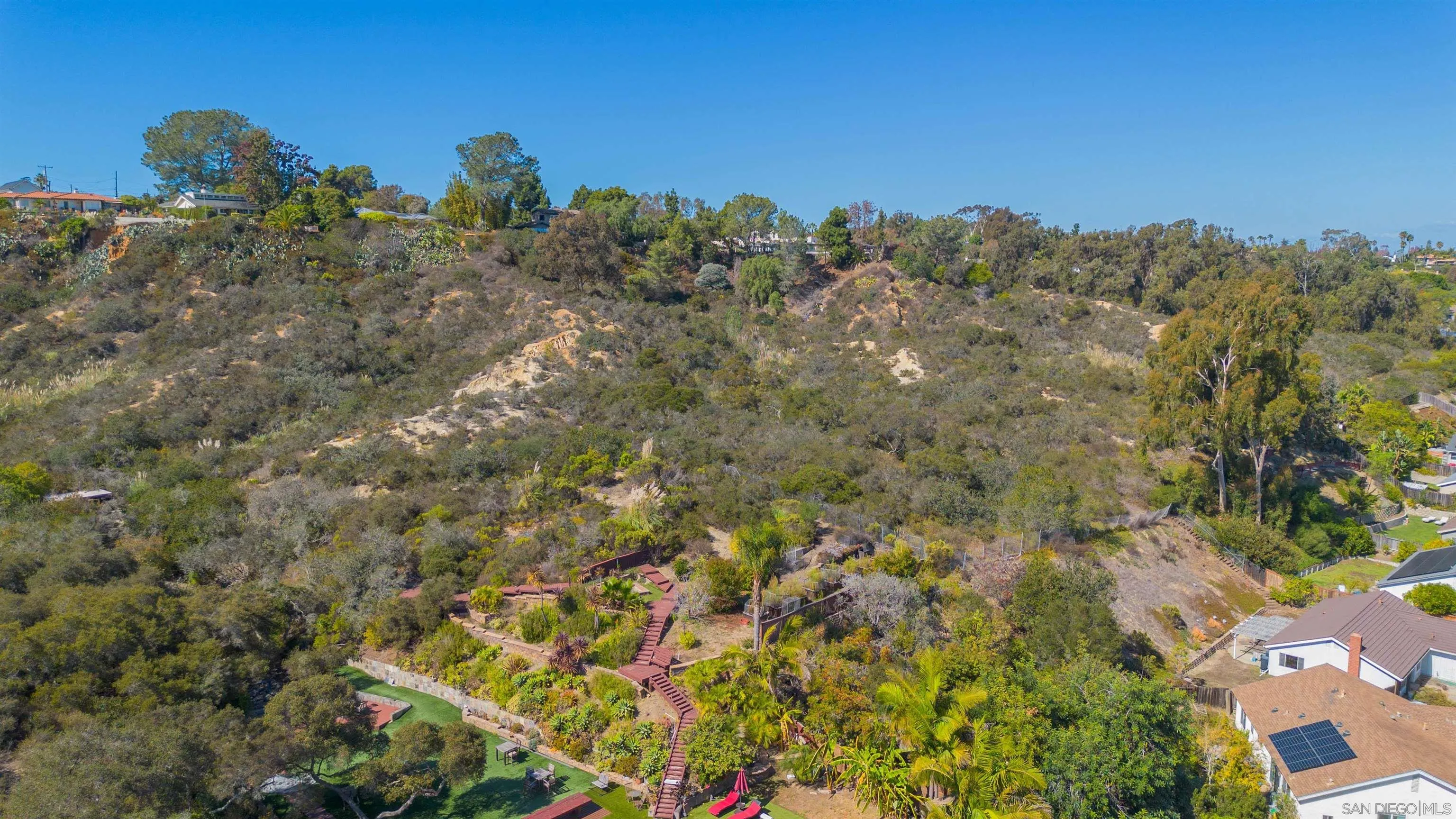 0 Crest Drive Encinitas, CA 92024 - Photo 9 of 19 a view of a building