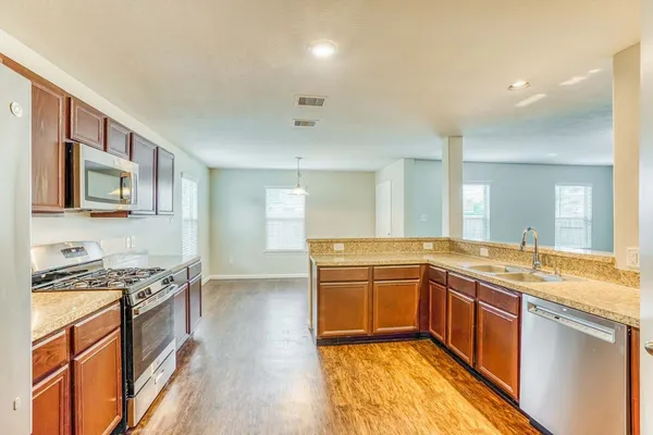 $1,895 | 12631 Mountain Daisy Road, Houston, TX 77038