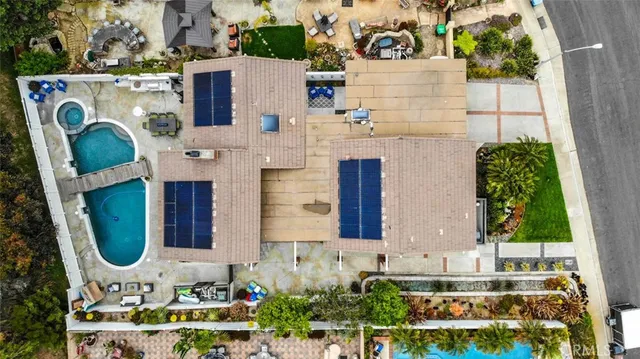 $7,560 | 204 Calle Del Juego, San Clemente, CA 92672