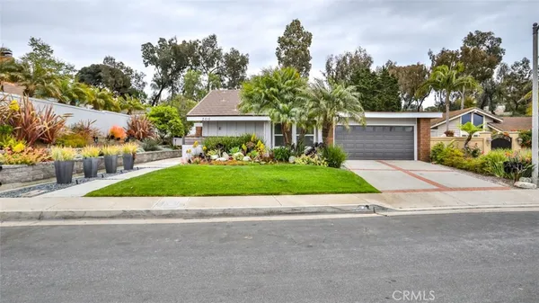 $7,560 | 204 Calle Del Juego, San Clemente, CA 92672