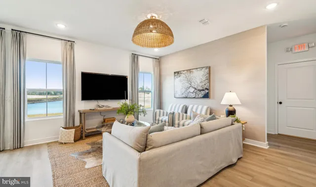 $479,285 | 341 Gerry Street, Ranson, WV 25438