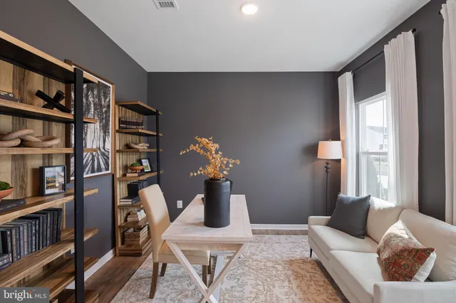 $479,285 | 341 Gerry Street, Ranson, WV 25438