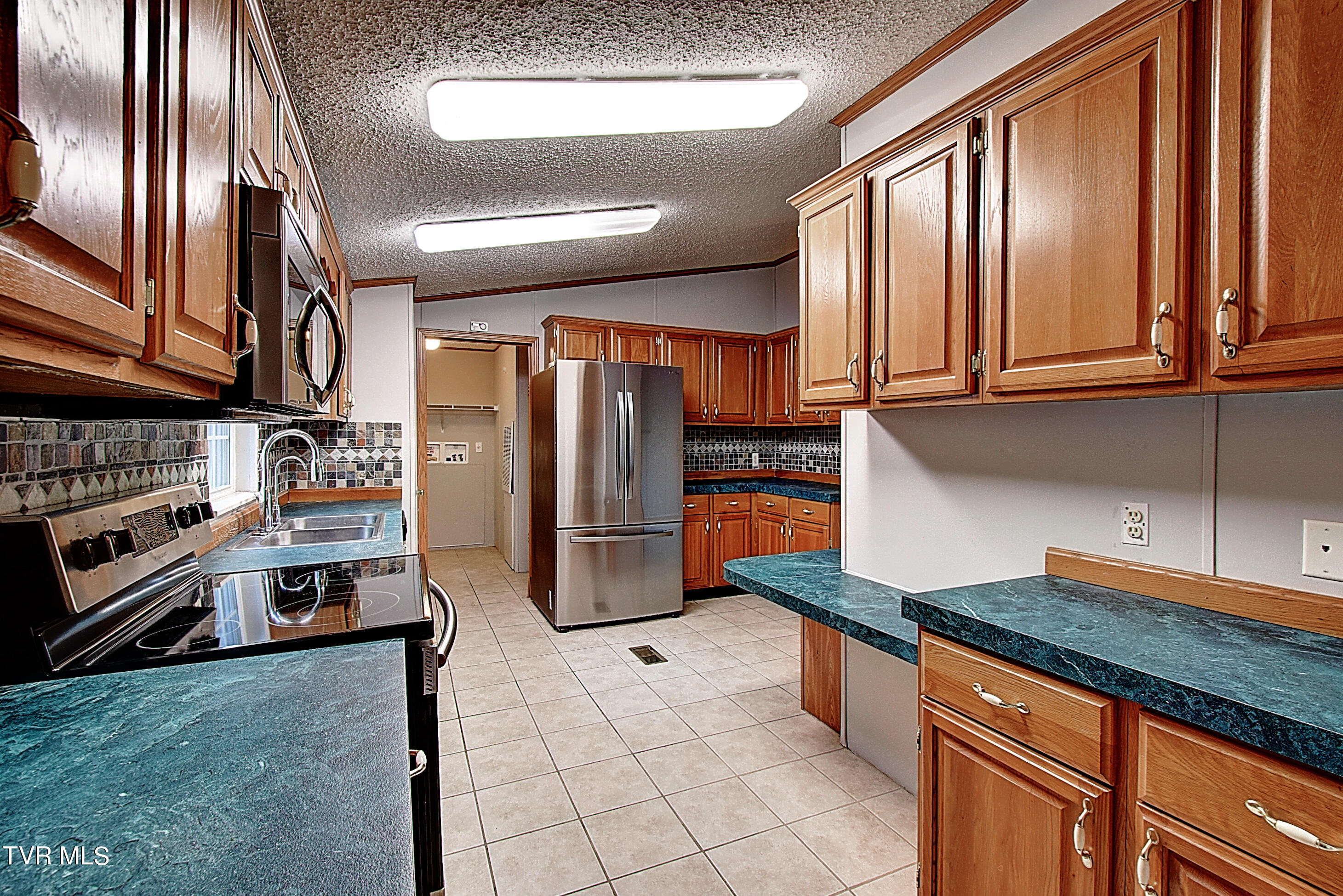 115 Campbell Rash Road Elizabethton, TN 37643 - Photo 18 of 39 DSC_0265And8more