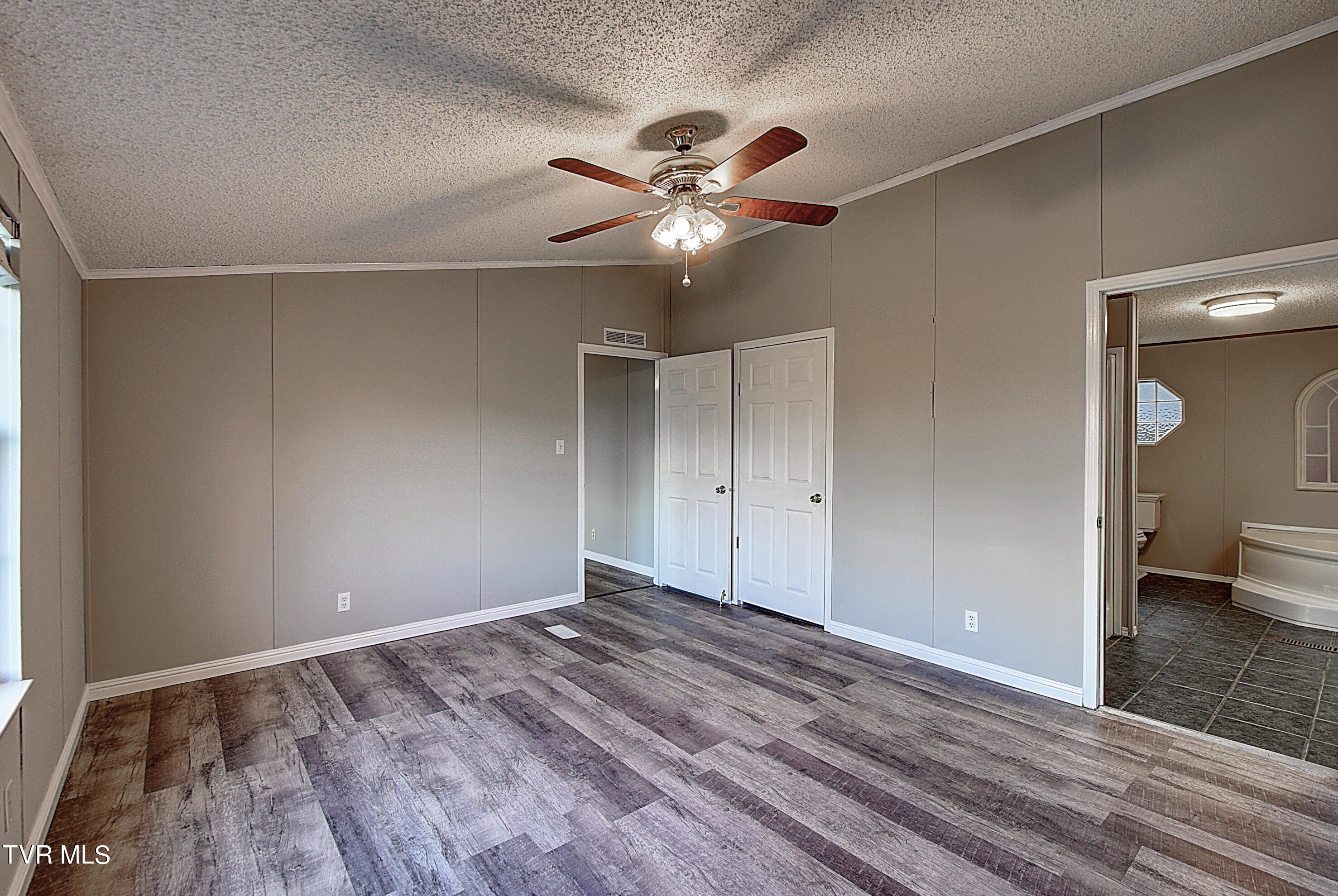 115 Campbell Rash Road Elizabethton, TN 37643 - Photo 26 of 39 DSC_0409And8more