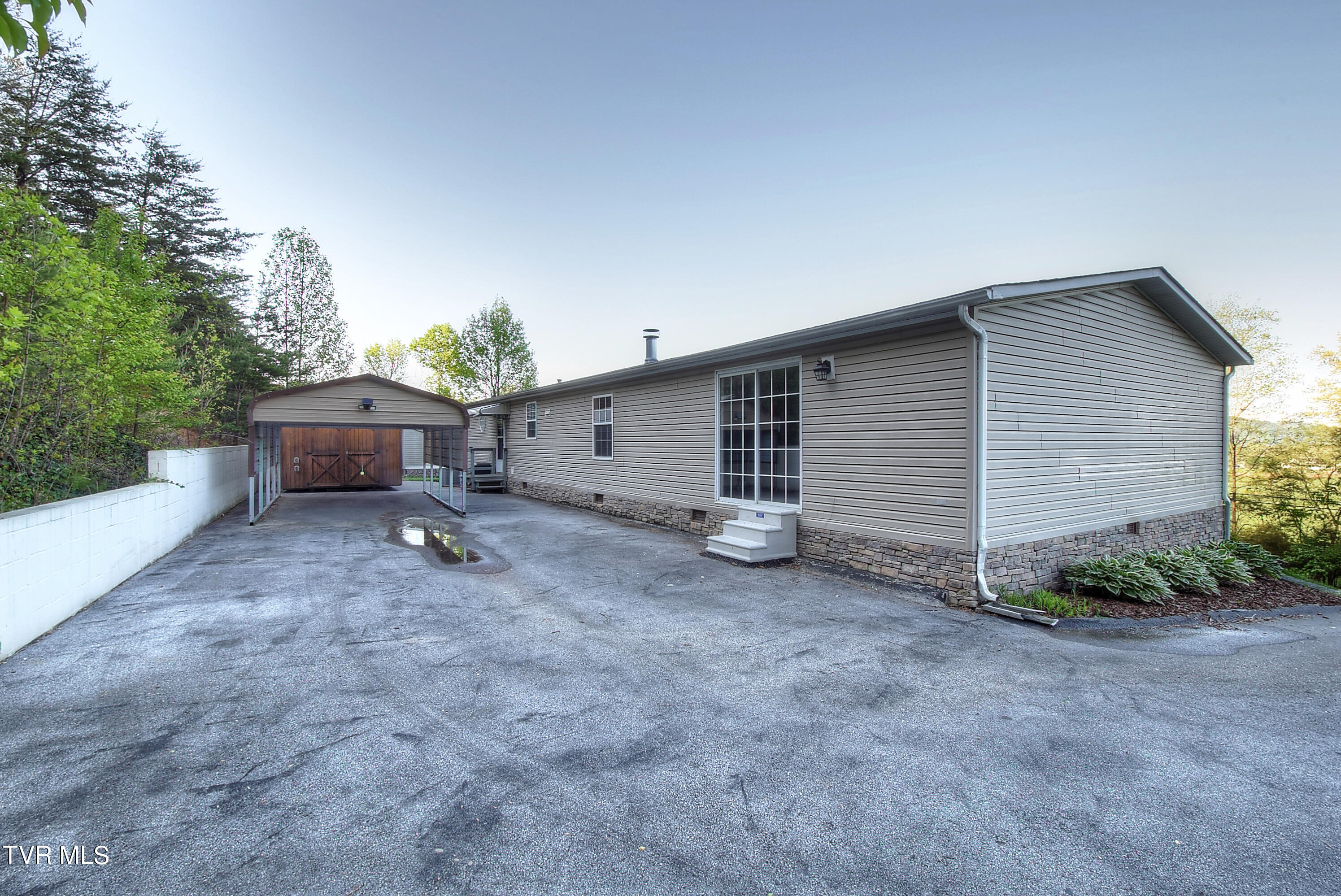 115 Campbell Rash Road Elizabethton, TN 37643 - Photo 39 of 39 DSC_0634_5_6_7_8_9