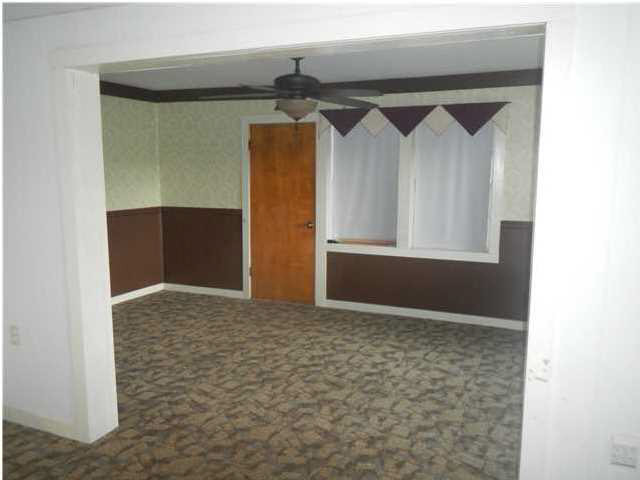 6176 Highway 35 Raleigh, MS 39153 - Photo 4 of 8 Photo 4