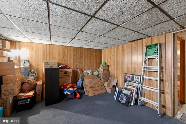 $230,000 | 704 Crescent Drive, Glenolden, PA 19036