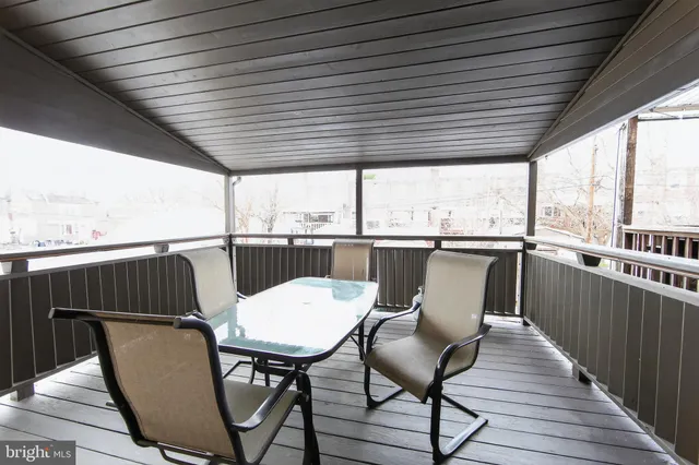 $230,000 | 704 Crescent Drive, Glenolden, PA 19036