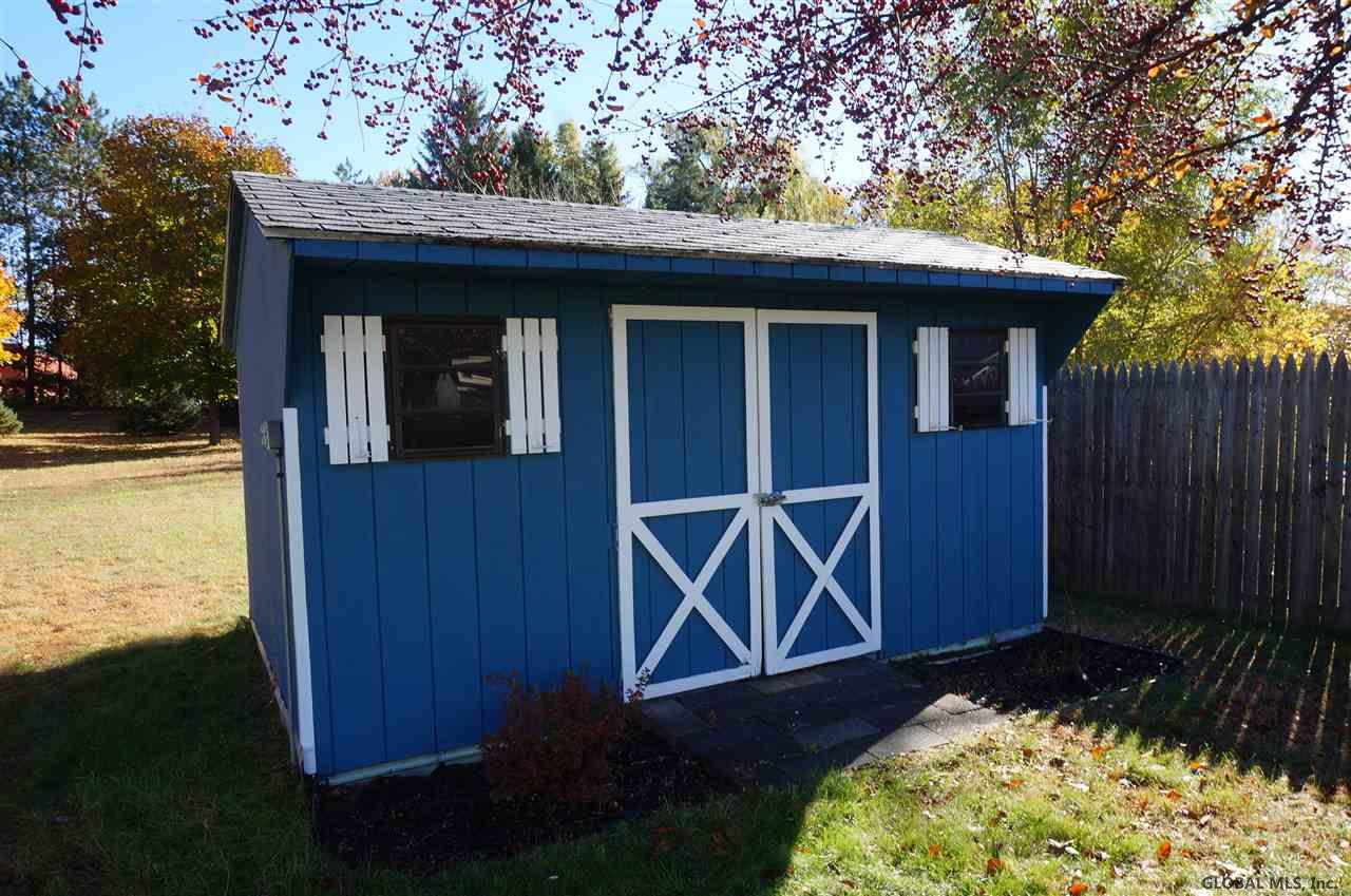 359 East Campbell Road Rotterdam, NY 12303 - Photo 20 of 22 Photo 20
