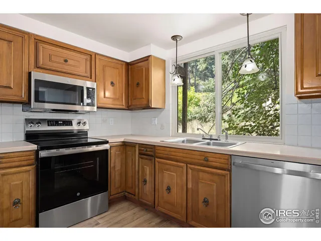 $998,500 | 320 South Cedar Brook Road, Boulder, CO 80304