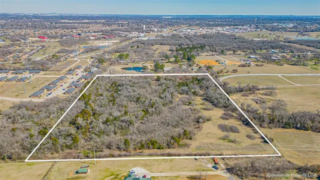 $399,000 | 200 Jonah Road, Kennedale, TX 76060