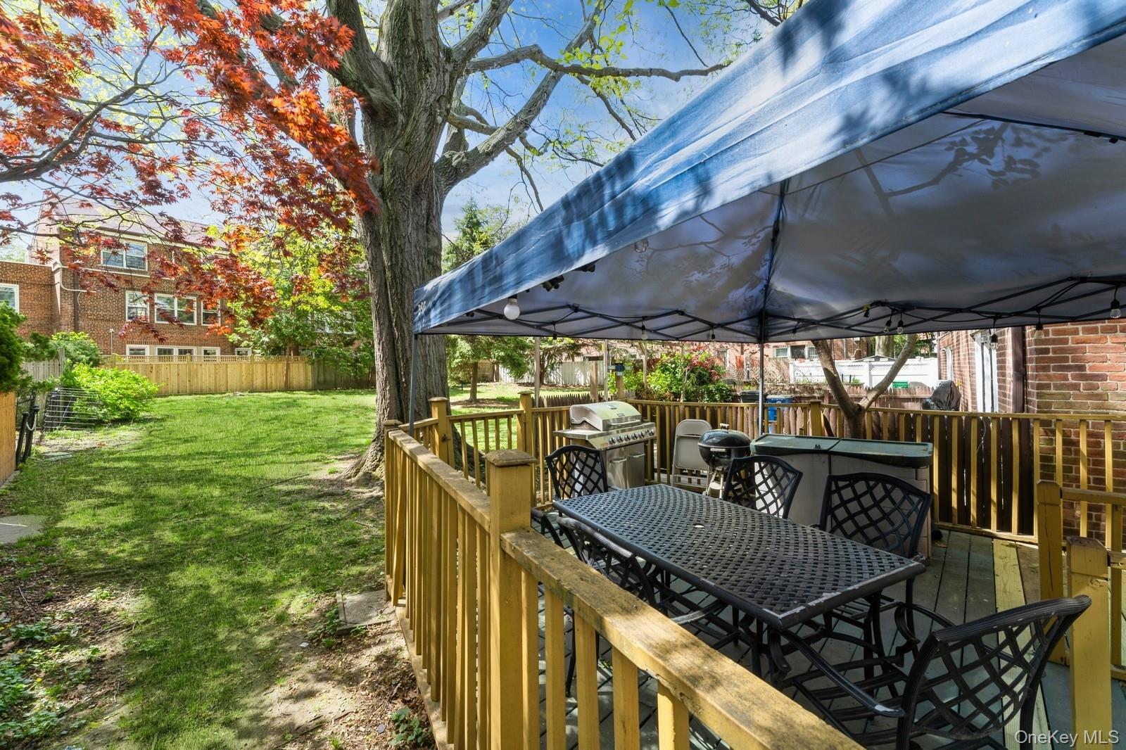 149-32 Union Turnpike, Unit 24A Queens, NY 11367 - Photo 15 of 18 a view of outdoor space yard and patio