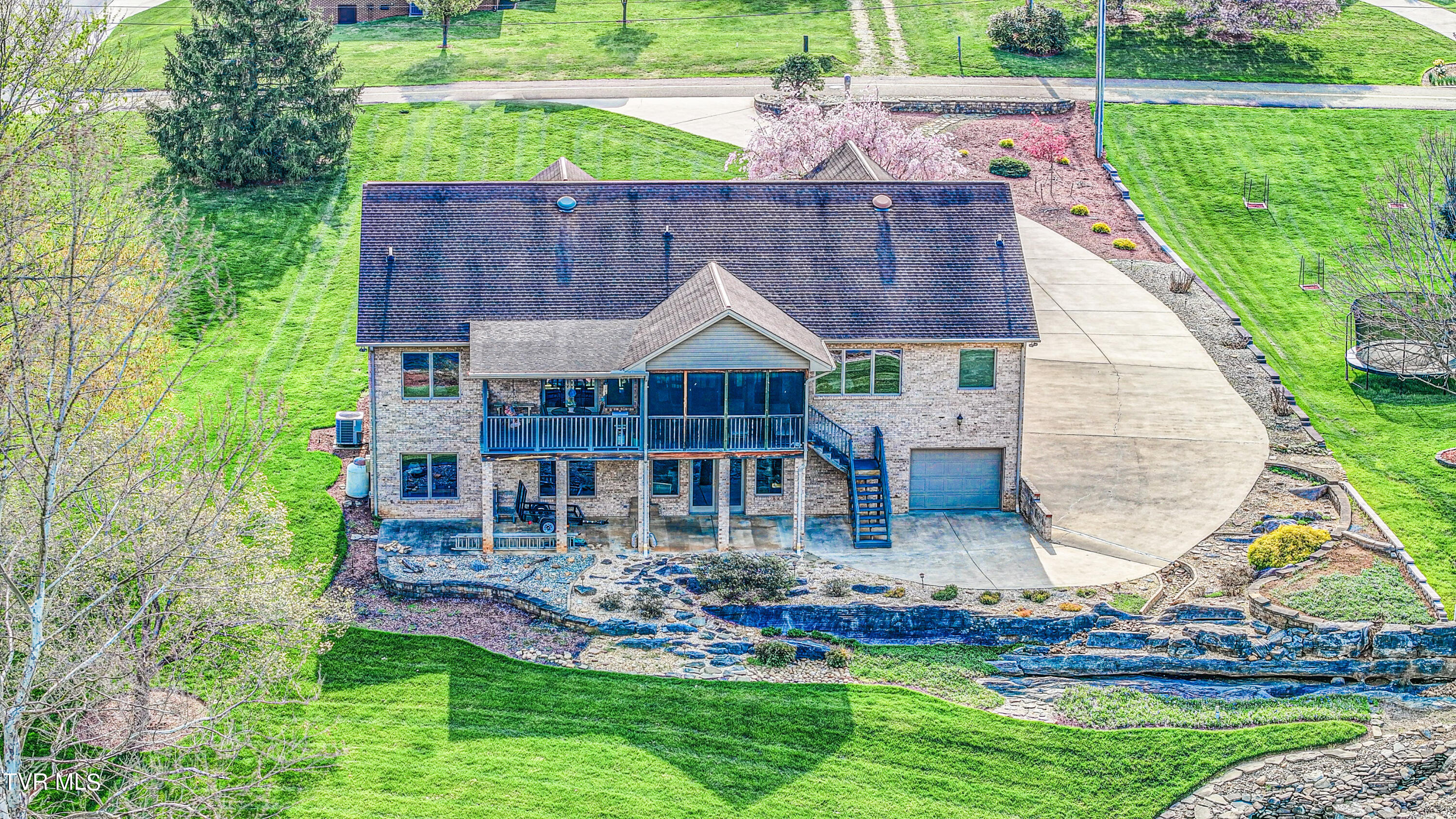 1982 Cooks Valley Road Kingsport, TN 37664 - Photo 5 of 93 DJI_20240402100515_0276_DAnd4more-Edit