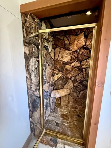 $2,998,000 | 569 Lucerne Way, South Lake Tahoe, CA 96150