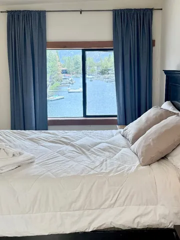 $2,998,000 | 569 Lucerne Way, South Lake Tahoe, CA 96150