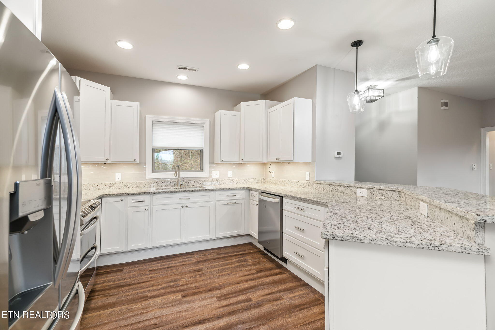 110 Carly Ridge Way Clinton, TN 37716 - Photo 13 of 51 16-web-or-mls-110 Carly Ridge Way-16