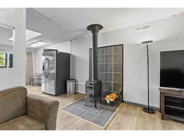 $399,000 | 19726 Southwest Oak Street, Beaverton, OR 97078