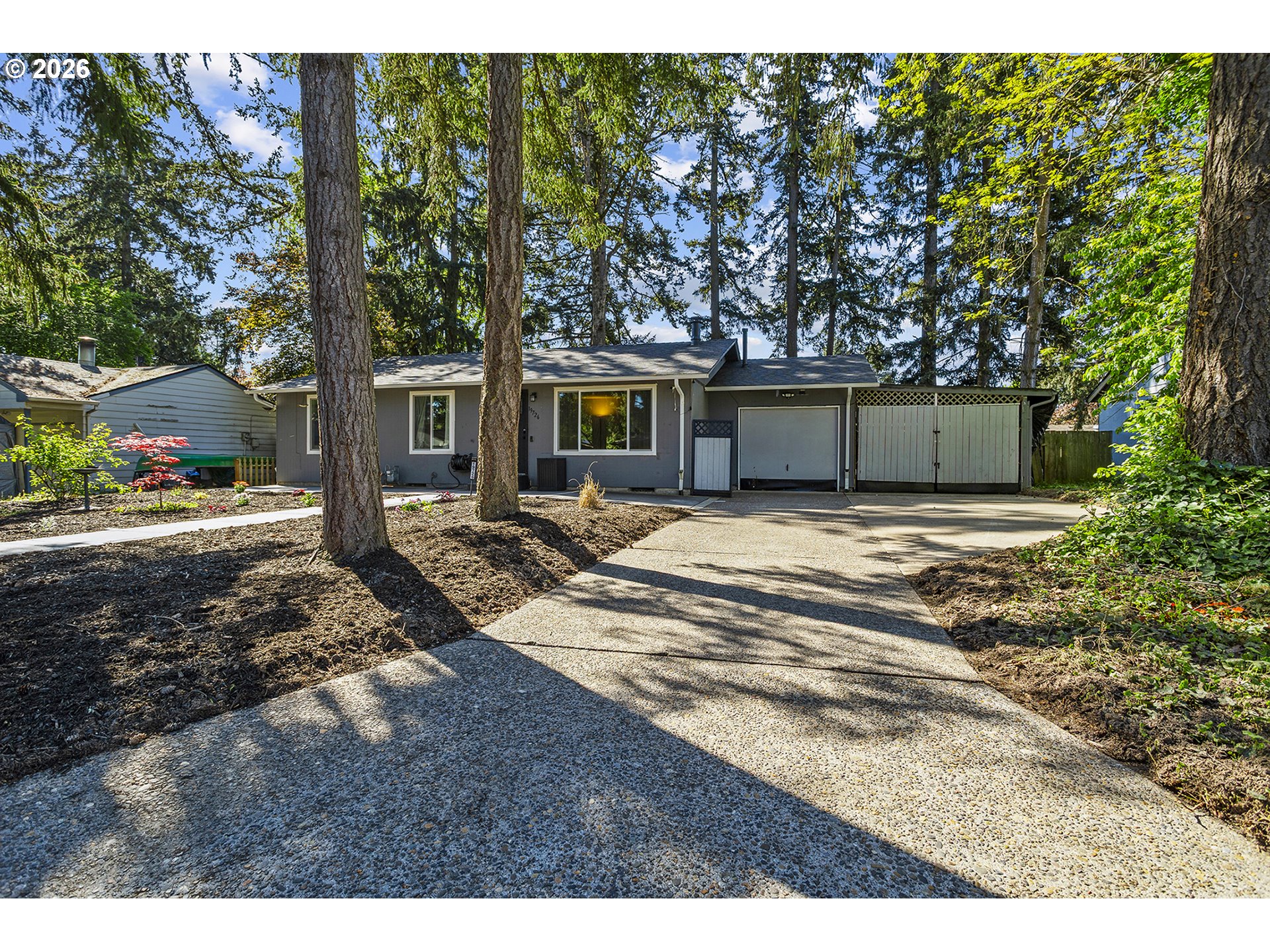 19726 Southwest Oak Street Beaverton, OR 97078 - Photo 2 of 43